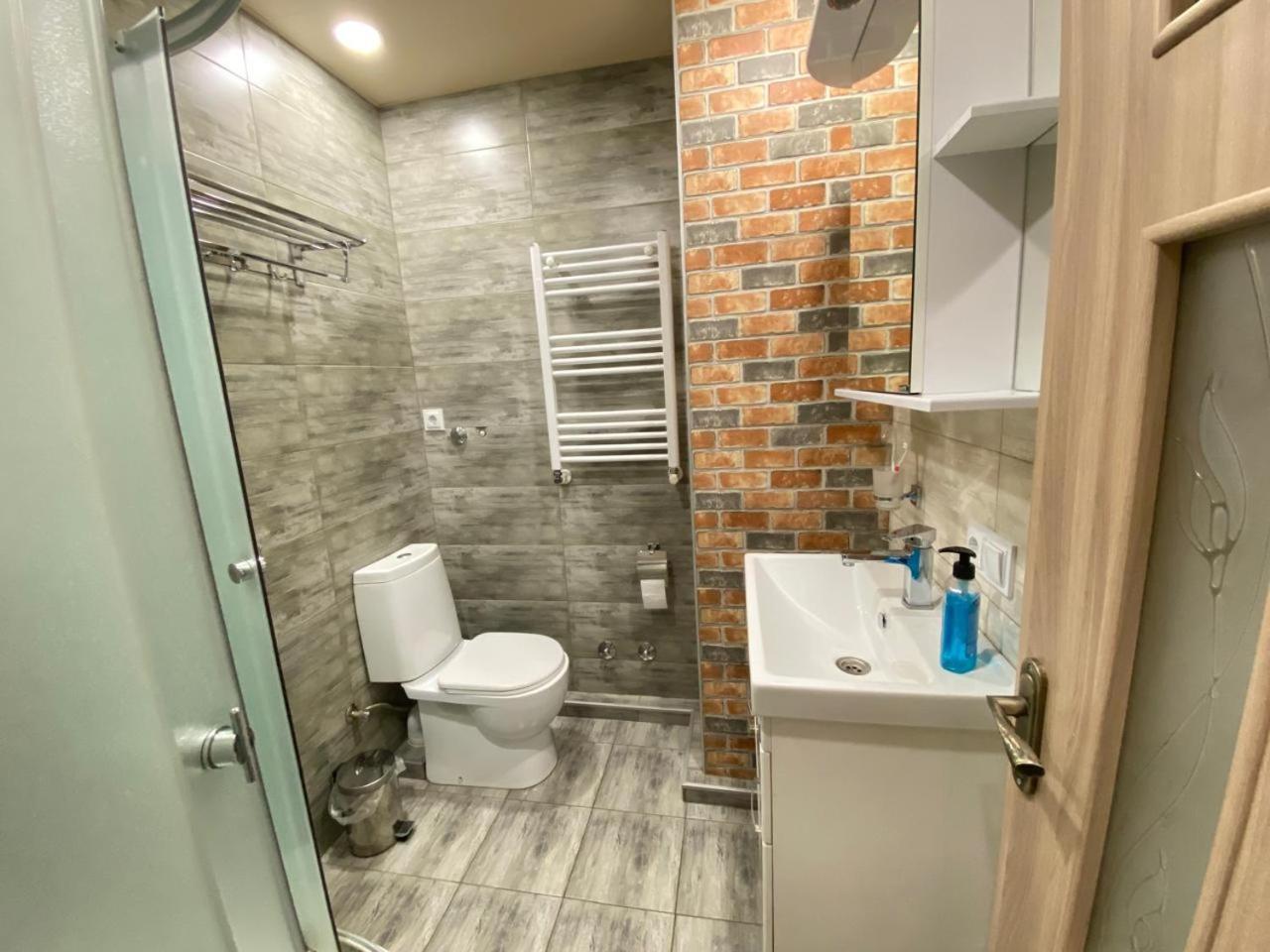 5 Rooms Near 300 Aragveli Metro Station 트빌리시 객실 사진